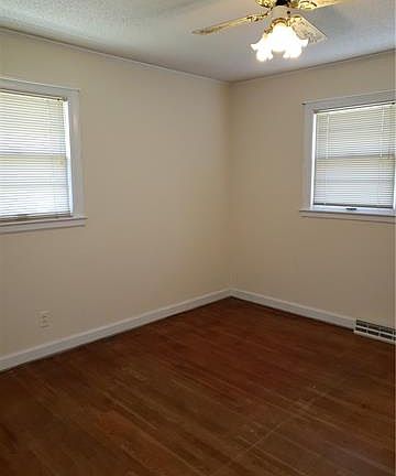 4th image of 1018 Dogwood Dr