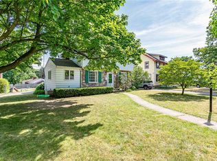 129 Vinton Rd, Rochester, NY 14622