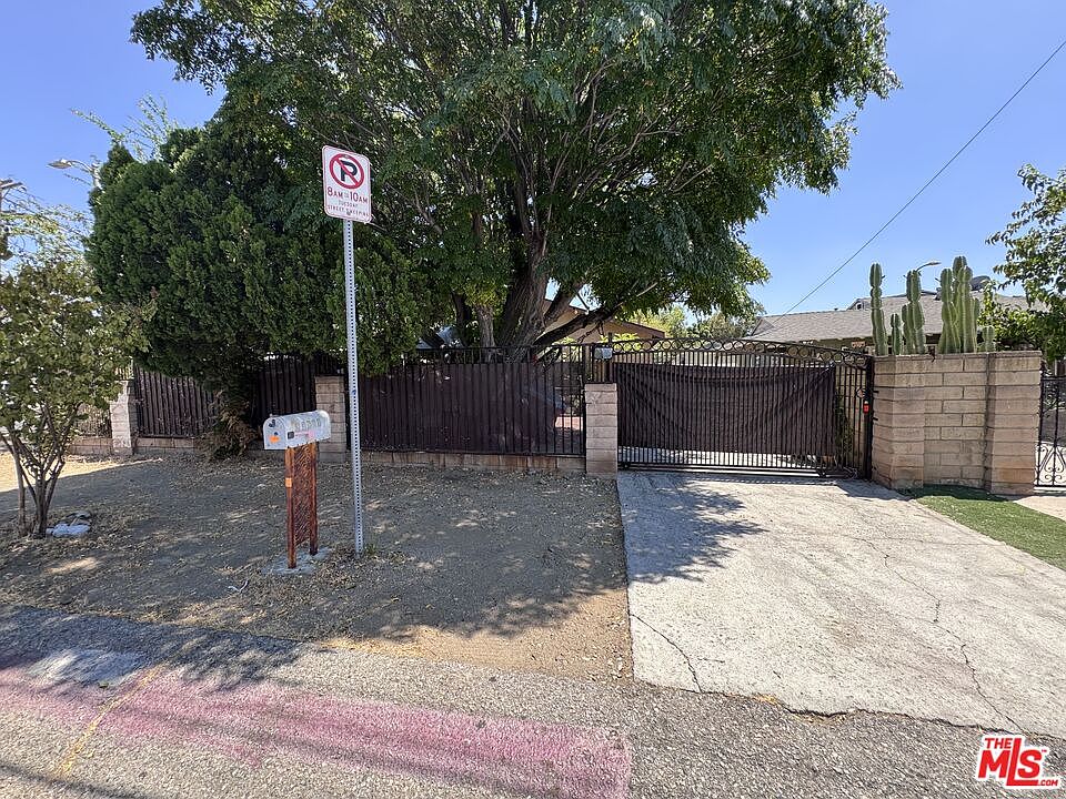 1st image of 10585 Amboy Ave
