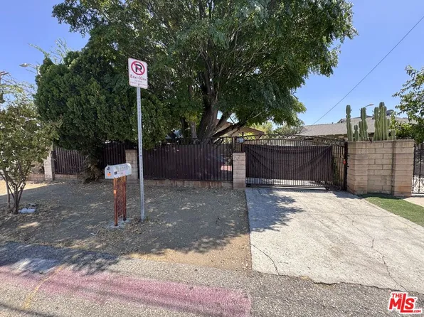 10585 Amboy Ave, Pacoima, CA 91331
