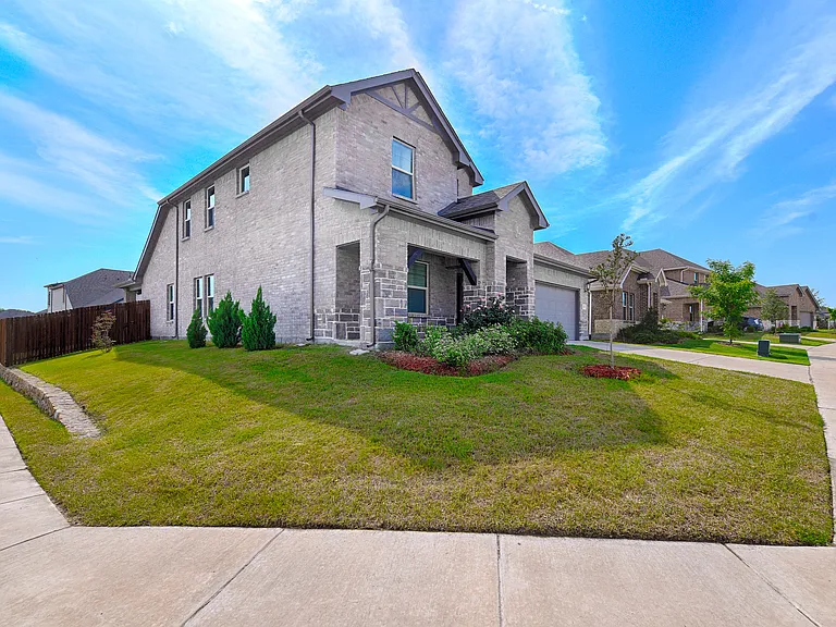 5107 Emerald Hill Dr — Photo 36