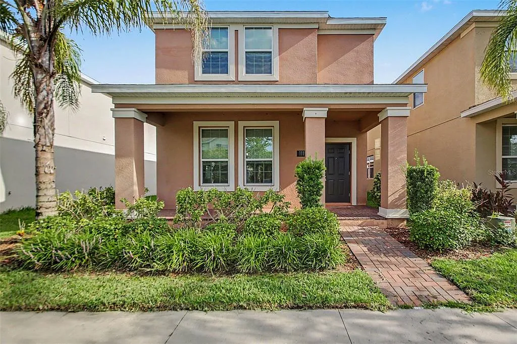 3 bed, 2.5 bath, 1996 sqft, $2,695 — Photo 1