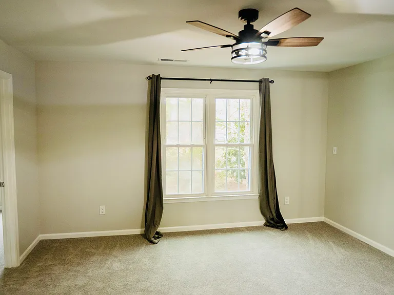 6001 Brown Swiss Way — Photo 24