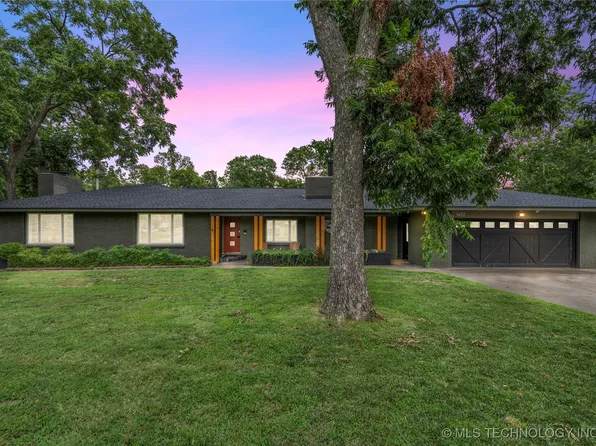 9402 E 16th St, Tulsa, OK 74112