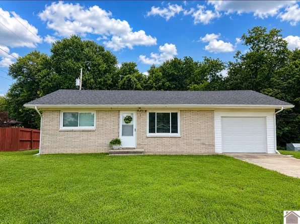 38 Orchard Dr, Clinton, KY 42031