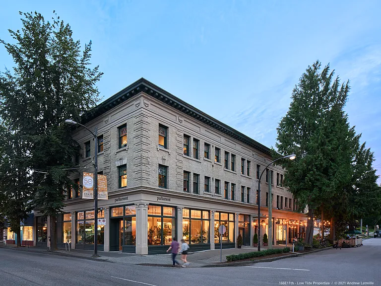 166 E 11th Ave #8 — Photo 2