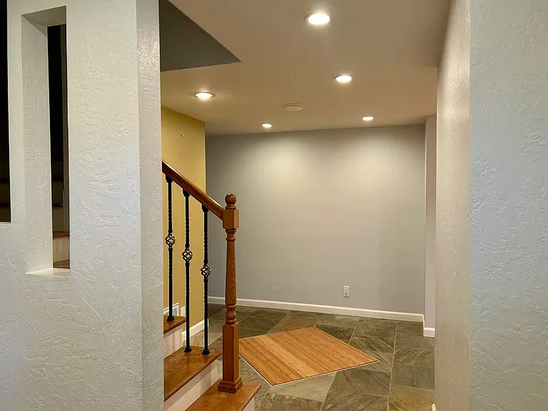 2611 Donegal Ave — Photo 5