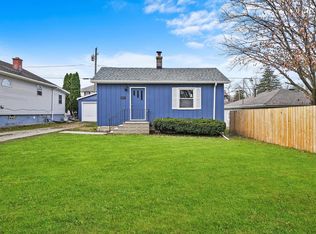 203 Davison St, Joliet, IL 60433