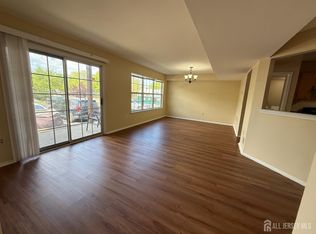 1102 Stony Brook Way, North Brunswick, NJ 08902