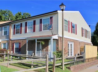 119 Adams Dr NE, Leesburg, VA 20176