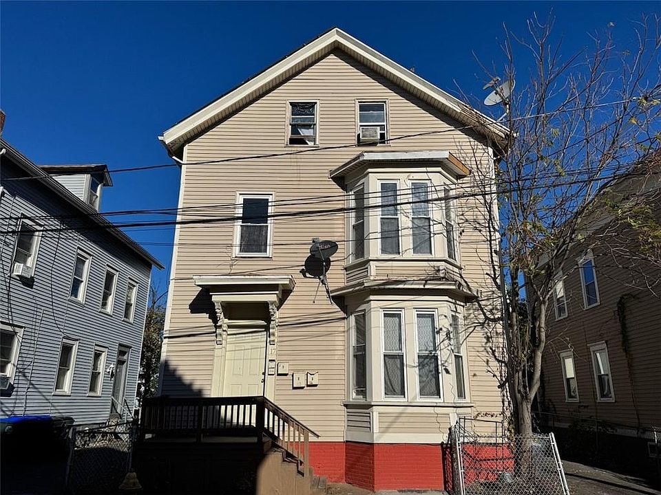 2nd image of 17 Alma St