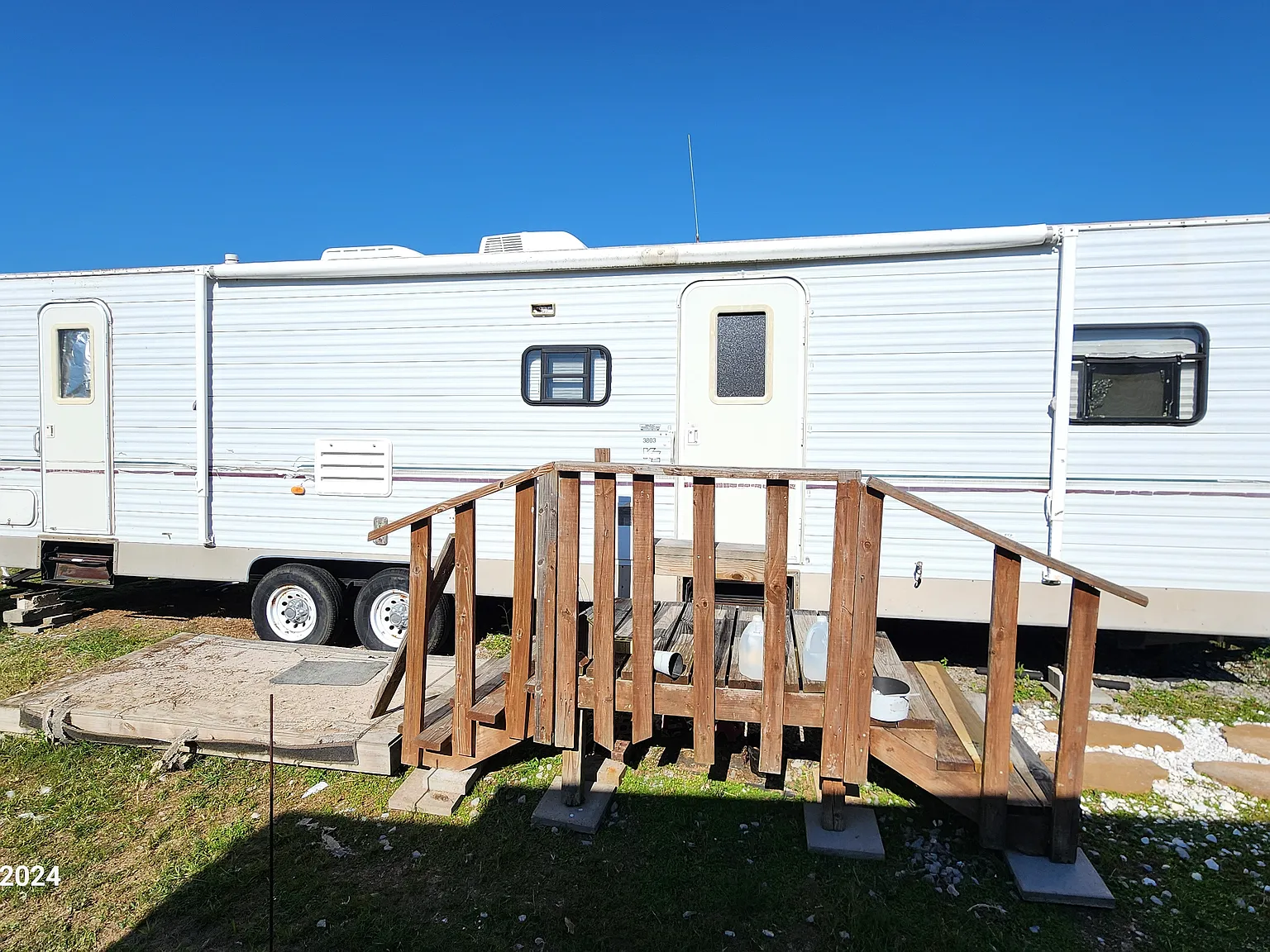 2 bed, 224 sqft, $800 — Photo 4