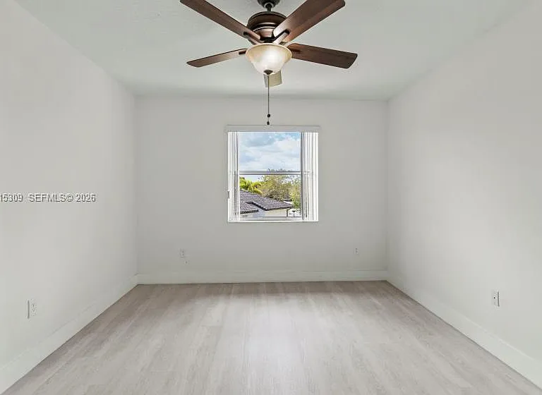 5090 SW 136th Ave — Photo 25
