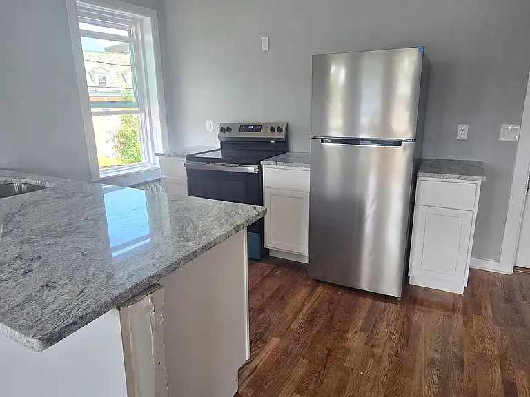 277 Western Ave — Photo 4