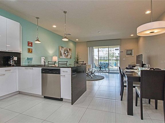 3rd image of 1445 Retreat Cir #1445