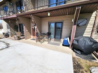 620 7th Ave NE APT 2, Pipestone, MN 56164