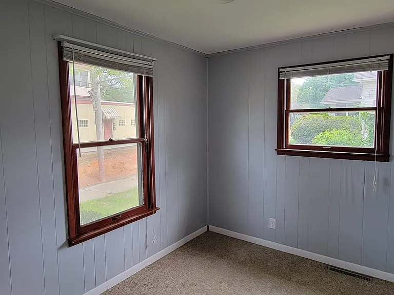 1166 Hall St SE #1 — Photo 14