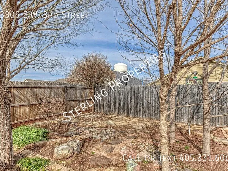 13309 SW 3rd St — Photo 33