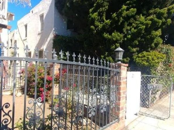 31 Clubhouse Ave #2