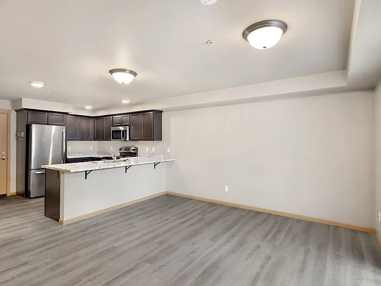 Tremezzo Apartments — Photo 41