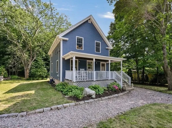 21 Brunner St, Plainville, MA 02762