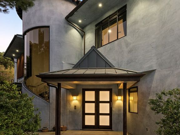 3rd image of 1799 Correa Way