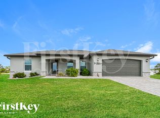 3237 NW 41st Pl, Cape Coral, FL 33993