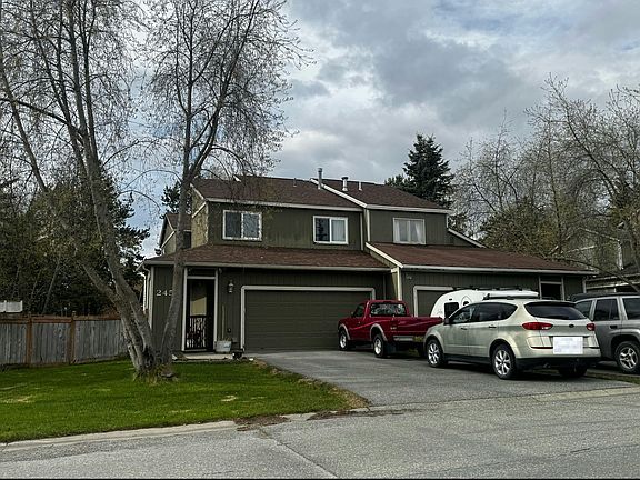 3rd image of 2454 Colony Loop