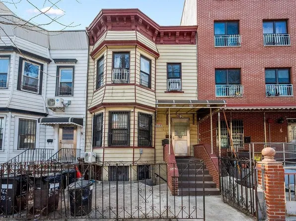 762 50th St, Brooklyn, NY 11220