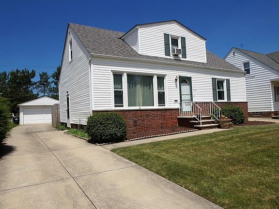 2nd image of 4165 Bexley Blvd