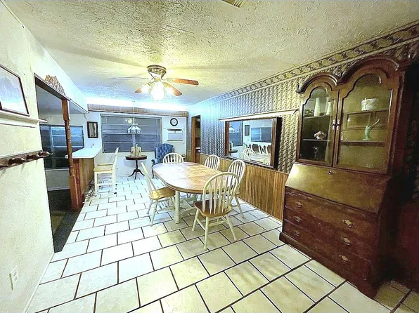 7518 Magnolia St, Houston, TX 77023