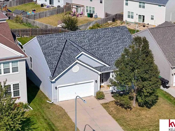 8924 Wyoming St, Omaha, NE 68122
