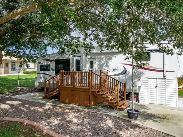 17 Hidden Harbor Ln, Lake Placid, FL 33852