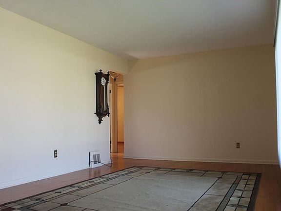 3rd image of 16235 Remora Blvd