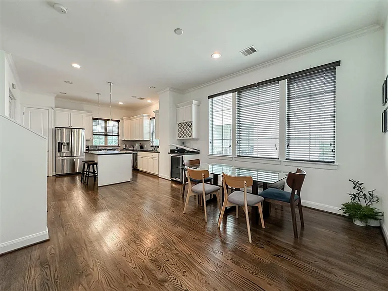 2 Hermann Park Ct — Photo 11