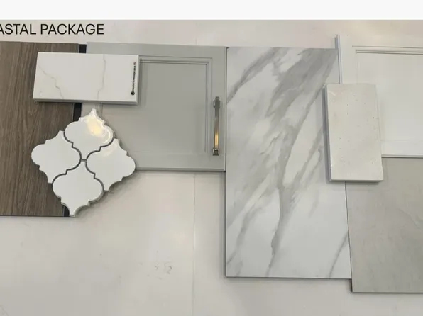 819 Alma Square Dr, Moncks Corner, SC 29461