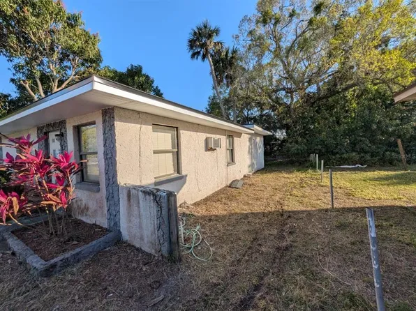 545 Easy St, Merritt Island, FL 32953