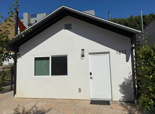 1512 S Point View St, Los Angeles, CA 90035