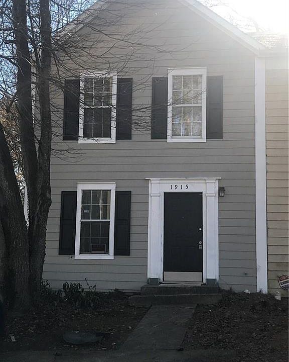 1st image of 1915 Shenandoah Valley Ln SE