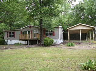 711 Fairview Dr, Russellville, AR 72802