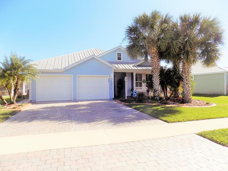 1st image of 443 NE Canoe Park Cir