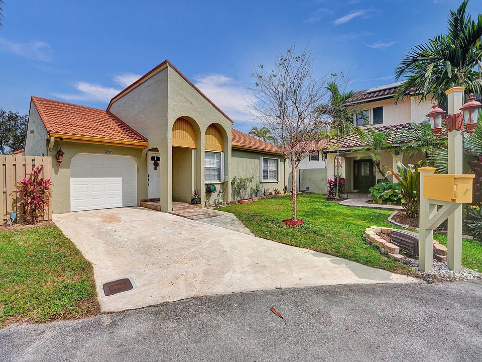 1st image of 2905 Albatross Drive