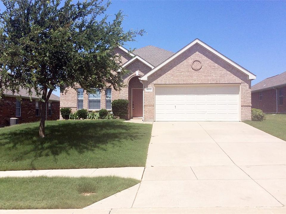 1st image of 2813 Arabian Ln