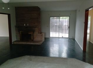 216 22nd St, Costa Mesa, CA 92627