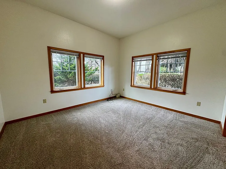 1311 Village Loop — Photo 13