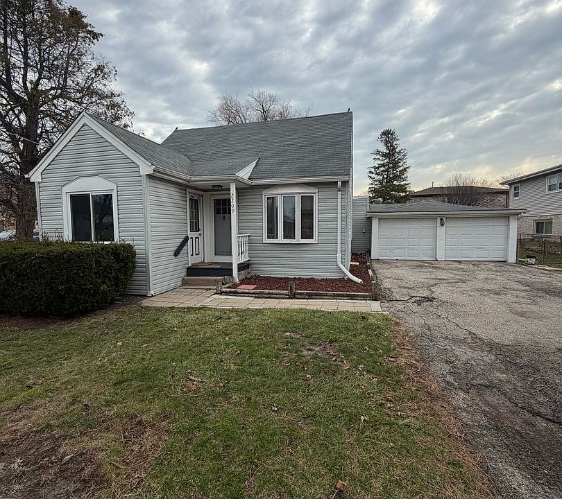 1st image of 2209 Douglas Ave