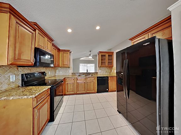 5th image of 11843 Cranbourne Dr