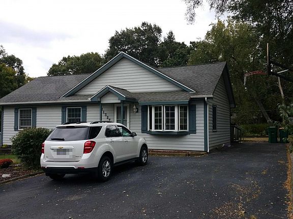 3rd image of 21327 W Sarah Dr
