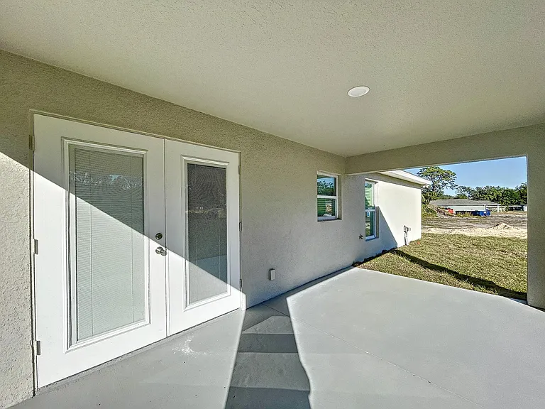 438 Union Dr — Photo 12