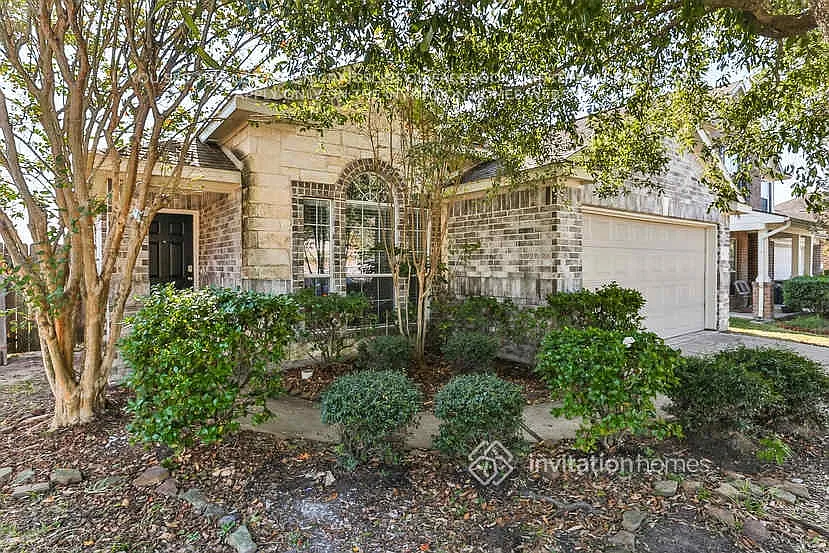 19811 Whispering Hollow Ln Katy, TX 77449 — Photo 2